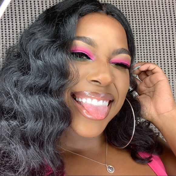 Meet Your Posher, Shanice! - Picture 4 of 6